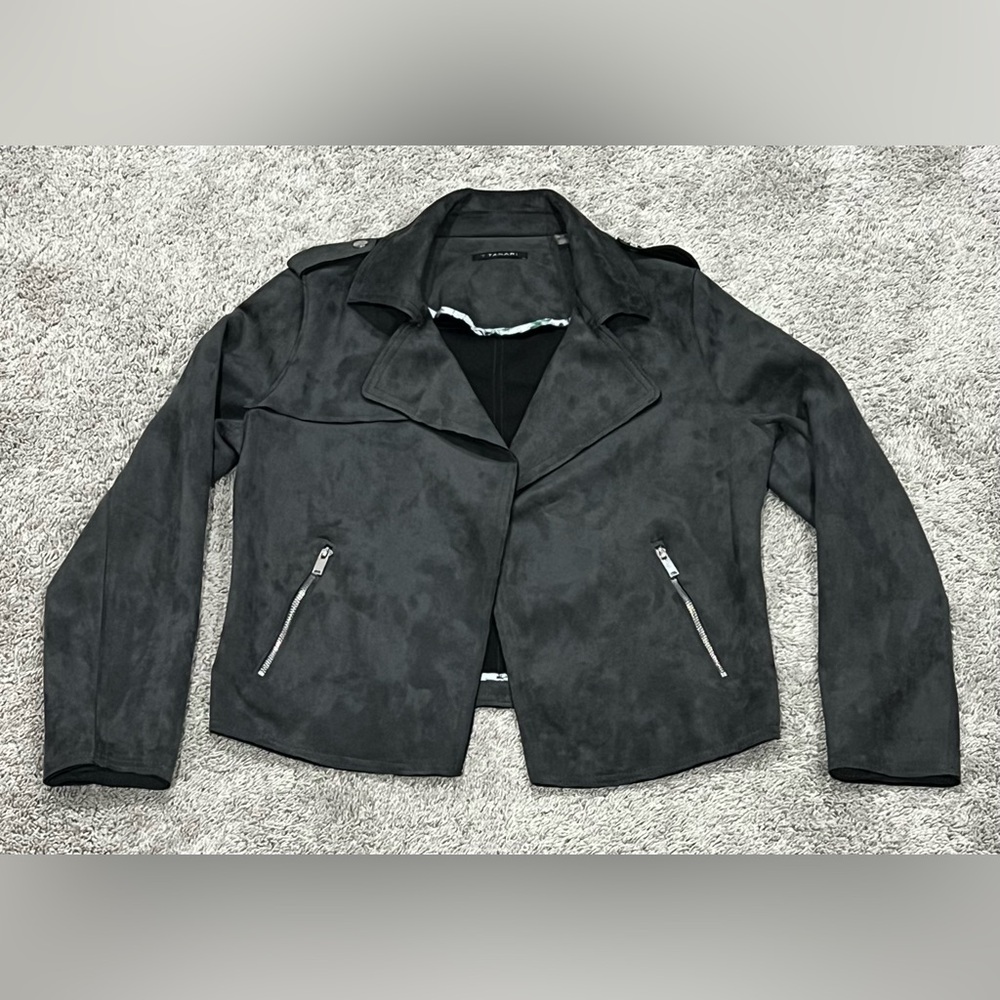 Women’s Size Medium T Tahari Faux Suede Cropped Moto Bike Jacket Gray Carbon Sky